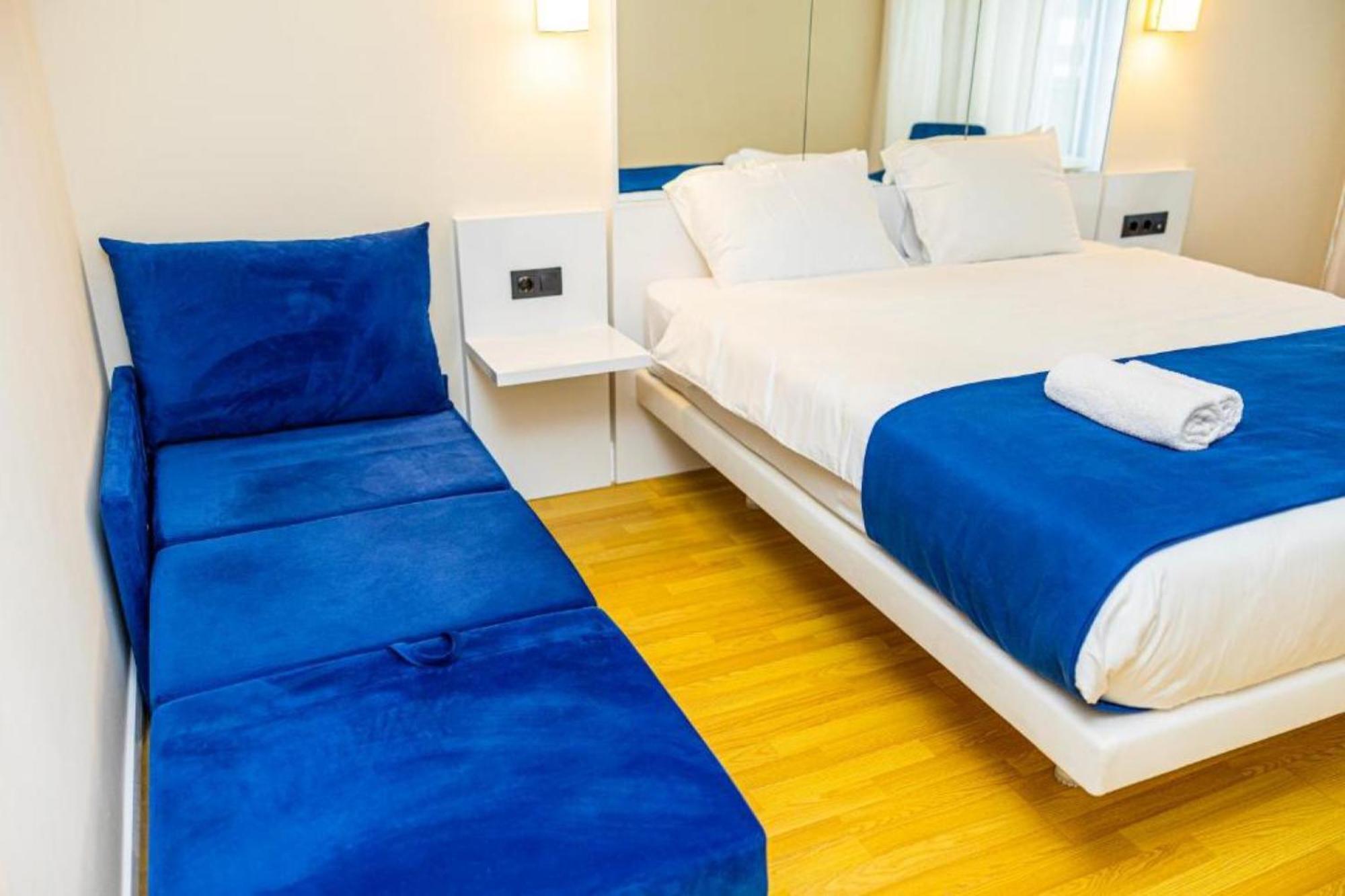 Orbi City Sea View Aparthotel Batumi Exteriör bild