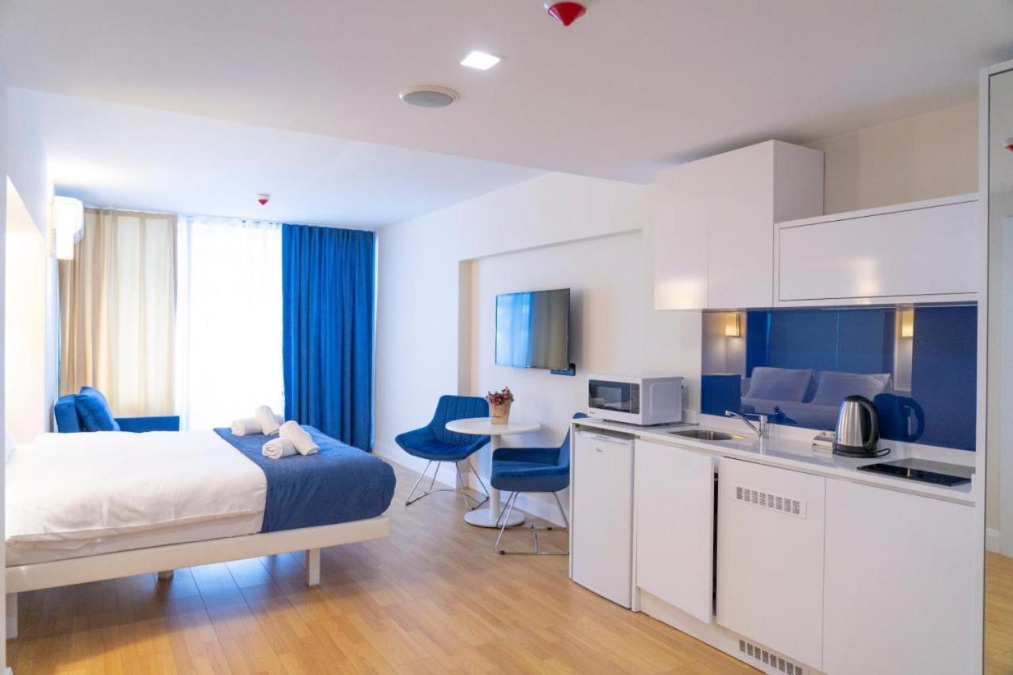 Orbi City Sea View Aparthotel Batumi Exteriör bild