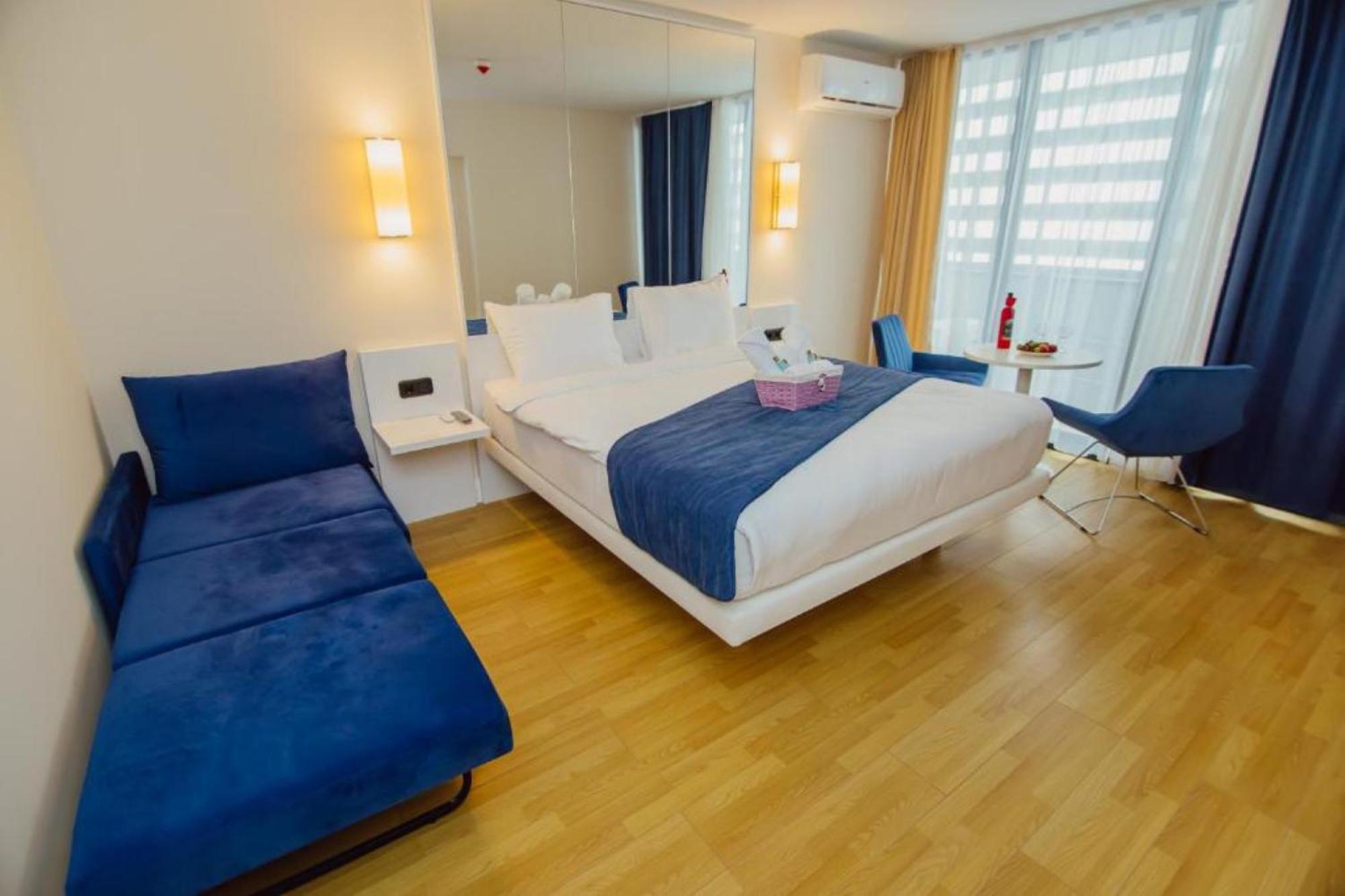 Orbi City Sea View Aparthotel Batumi Exteriör bild